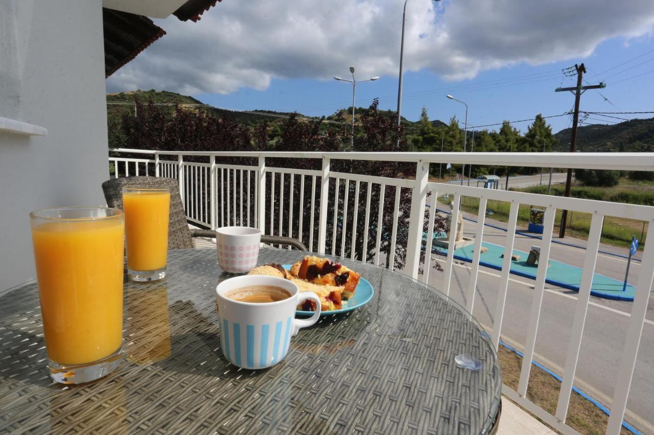 Mare Monte Luxury Apartments 2 Nea Skioni Dış mekan fotoğraf